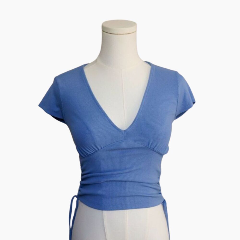 American Eagle blue v-neck cropped tie top with ruched sides XS